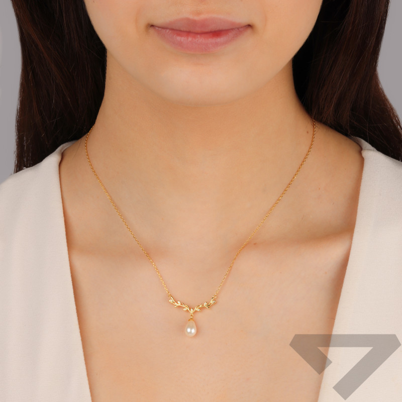 Naszyjnik pozłacany biała perła na gałązce z cyrkoniami/anker reg. PW634 GOLD próba 925