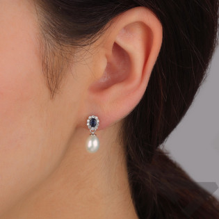 Kolczyki srebrne biała perła i owal z szafirową cyrkonią/sztyft TB 24214 próba 925