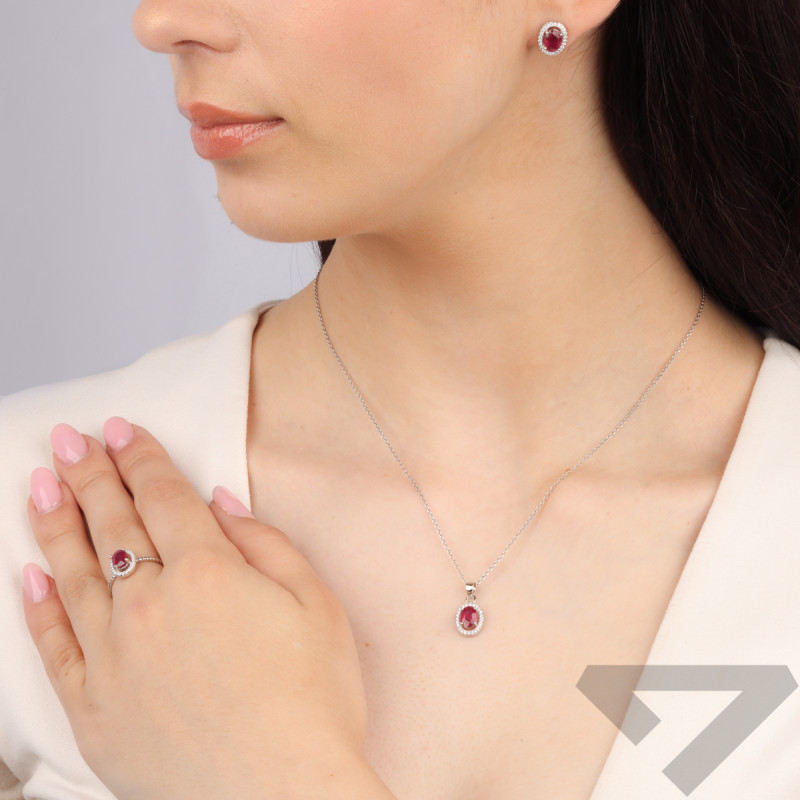 Srebrna zawieszka z rubinem i cyrkoniami pr. 925 - JubilerSezam.pl