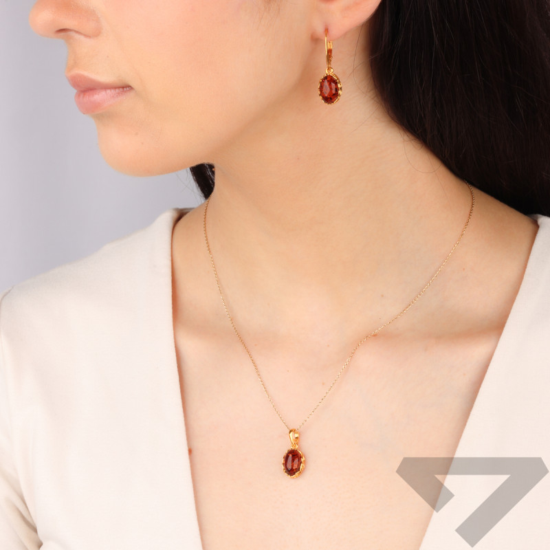 Komplet z bursztynem koniakowym w oprawie ze srebra 925 w kolorze złotym