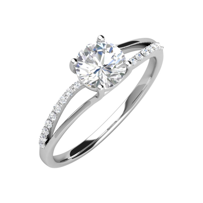 Pierścionek srebrny z moissanitem w czterech łapkach