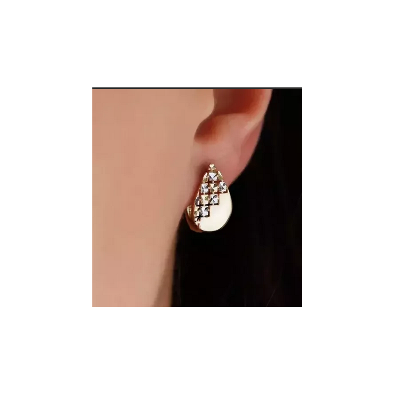 Kolczyki złote blaszka kropla z grawerem/ang.zap. CI 12058A próba 585