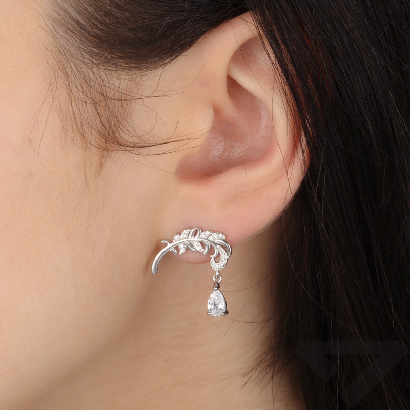 Kolczyki srebrne piórko z cyrkoniami i wisząca kropla/sztyft AT926 próba 925