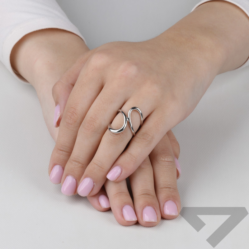 Pierścionek srebrny zapleciona gładka kropla HS2107 próba 925