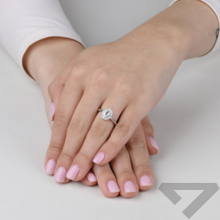 Pierścionek srebrny owalna markiza z białymi cyrkoniami HS2125 próba 925