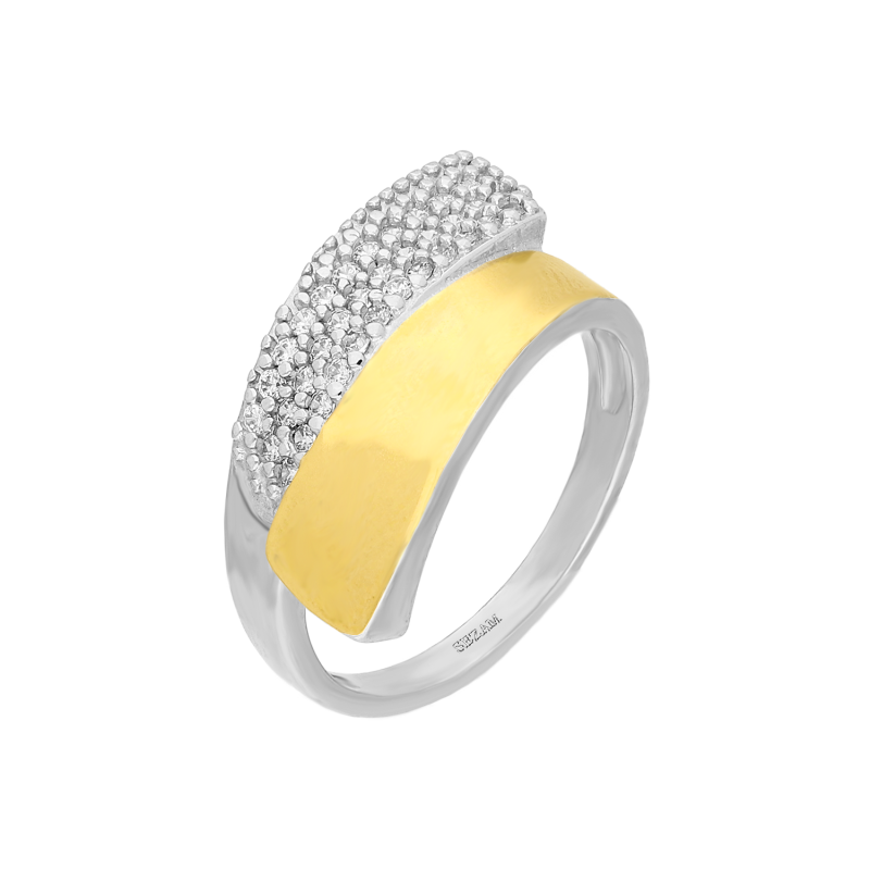 Pierścionek srebrny z cyrkoniami zaprezentowany przez Miss Australia Krysta Summa Heath