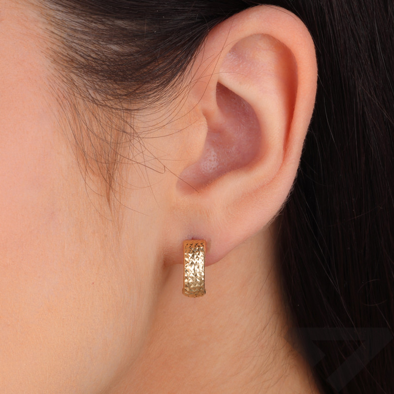 Kolczyki złote blaszki grawerowane/ang.zap.  AR XXDCNSE7431-1 próba 585