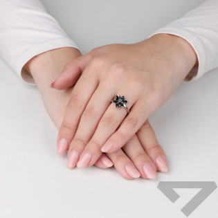 Srebrny Pierścionek Kwiat z Cyrkoniami pr. 925 - JubilerSezam.pl