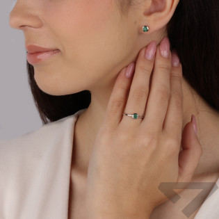 Srebrne kolczyki ze szmaragdem - JubilerSezam.pl