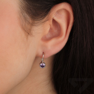Kolczyki srebrne z fioletową cyrkonią
