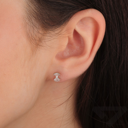 Kolczyki srebrne kokardka z białymi cyrkoniami