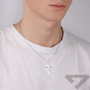 Srebrny Krzyżyk z Panem Jezusem - Symbol Wiary - JubilerSezam.pl