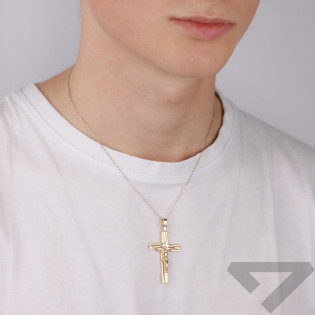 Krzyżyk złoty ażurowy z Panem Jezusem próba 585