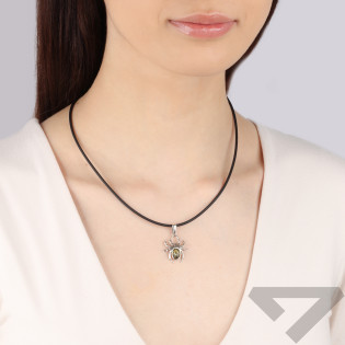 Srebrna zawieszka Pająk z bursztynem - JubilerSezam.pl