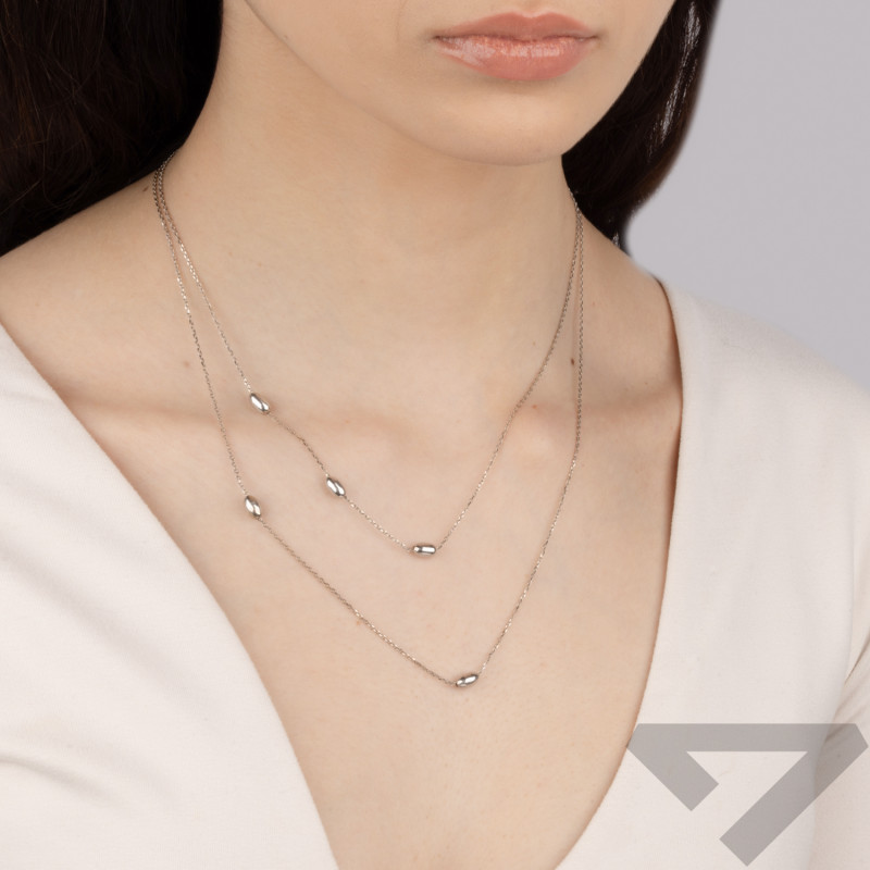 Naszyjnik srebrny z fasolkami