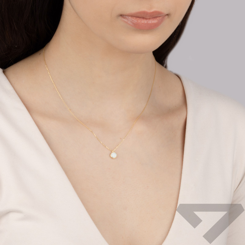 Naszyjnik złoty z białym opalem jubilerskim próba 375