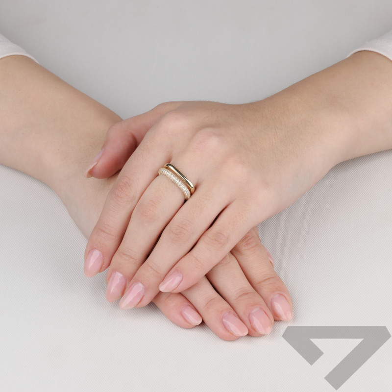 Pierścionek złoty z białymi cyrkoniami próba 585