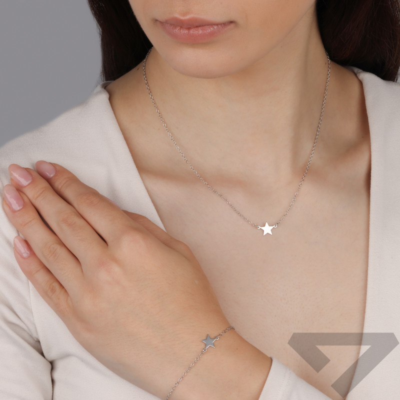 Naszyjnik srebrny z gwiazdką