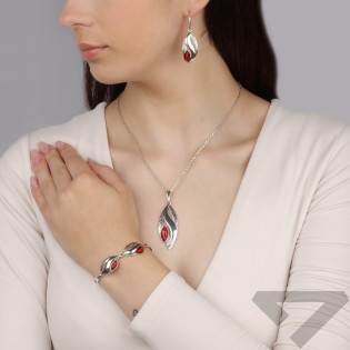 Bransoleta srebrna łezki z opalami