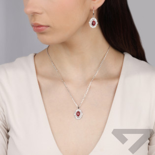 Komplet srebrny kolczyki i zawieszka markiza z czerwoną cyrkonią