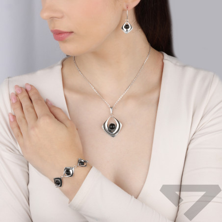 Srebrna Bransoletka z Onyksem w Kwadratach - JubilerSezam.pl