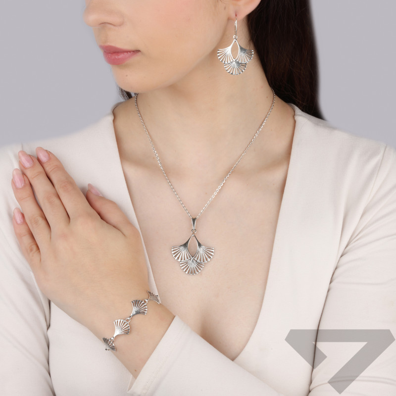 Bransoleta srebrna ażurowe wachlarze