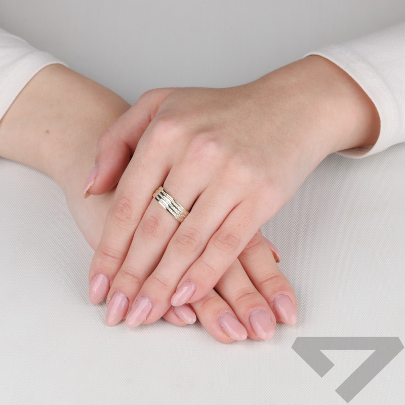 Pierścionek złoty z trzema rzędami białych cyrkonii próba 375