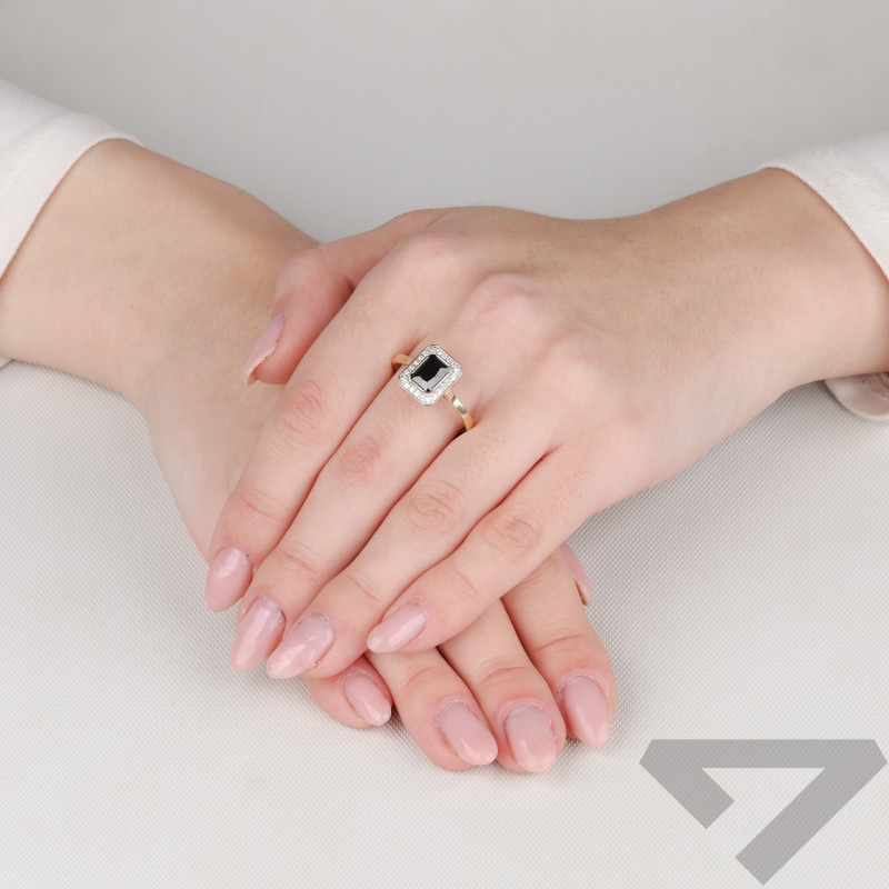 Pierścionek złoty markiza z czarną cyrkonią próba 585