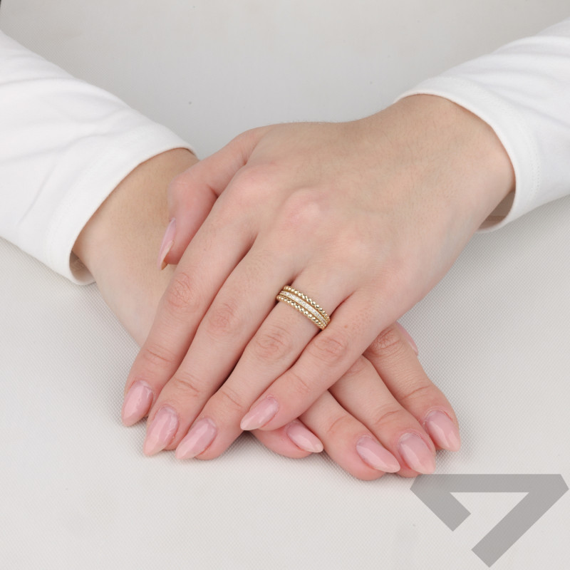 Pierścionek złoty z cyrkoniami i kulkami bead próba 375