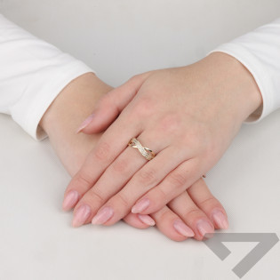 Pierścionek złoty fale z białymi cyrkoniami próba 375