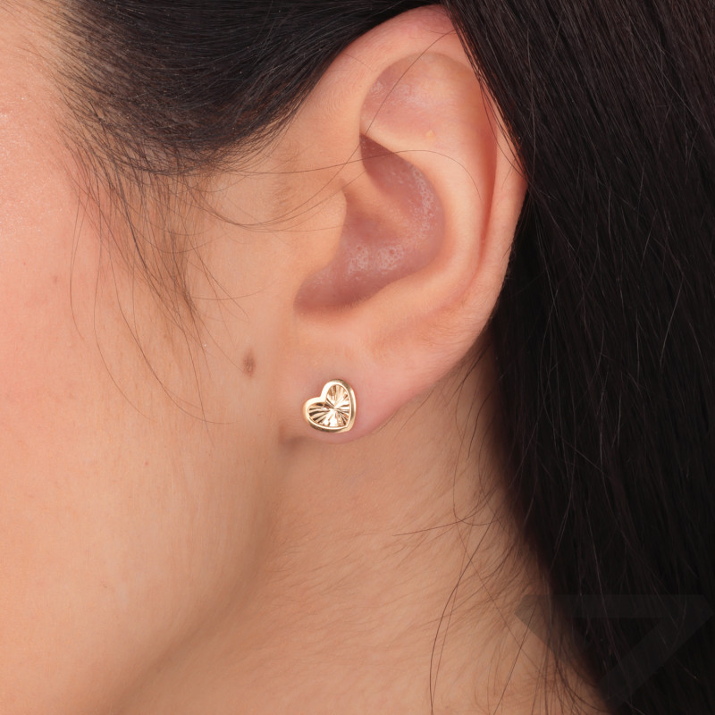 Kolczyki złote grawerowane serce próba 585