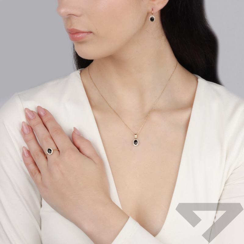 Pierścionek złoty owalna markiza z onyksem próba 585