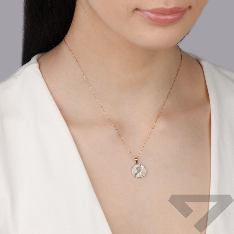 Zawieszka złota gołąb w kole z masą perłową próba 585