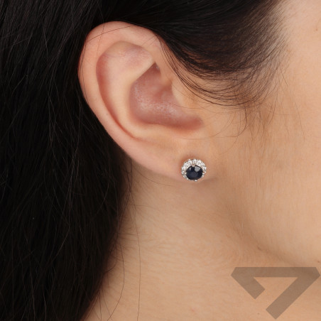Kolczyki srebrne z szafirem i białymi cyrkoniami