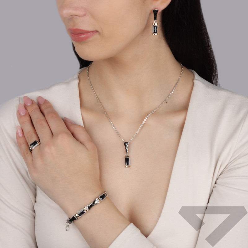 Kolczyki srebrne z czarną cyrkonią i złotym elementem