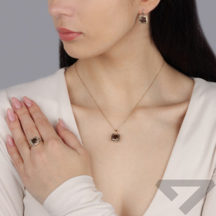 Zawieszka złota z kwarcem dymnym i diamentami