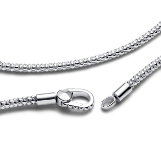 Naszyjnik Pandora o splocie ćwiekowym z zapięciem karabińczykowym