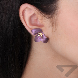 Kolczyki pozłacane różowy tytanowy kwiat