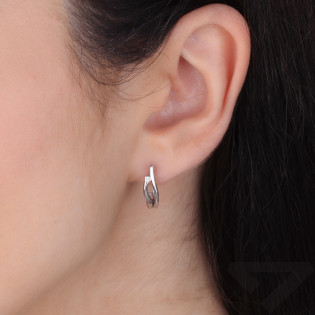 Kolczyki srebrne fale z białą cyrkonią