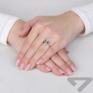 Pierścionek złoty z topazem London