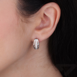 Kolczyki srebrne z cyrkoniami w pałkach