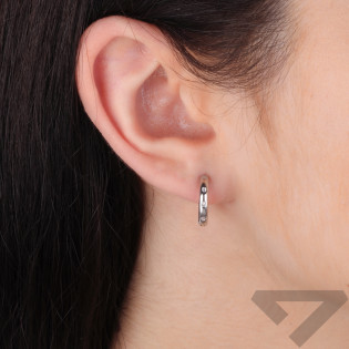 Kolczyki srebrne gładkie kółka z cyrkoniami