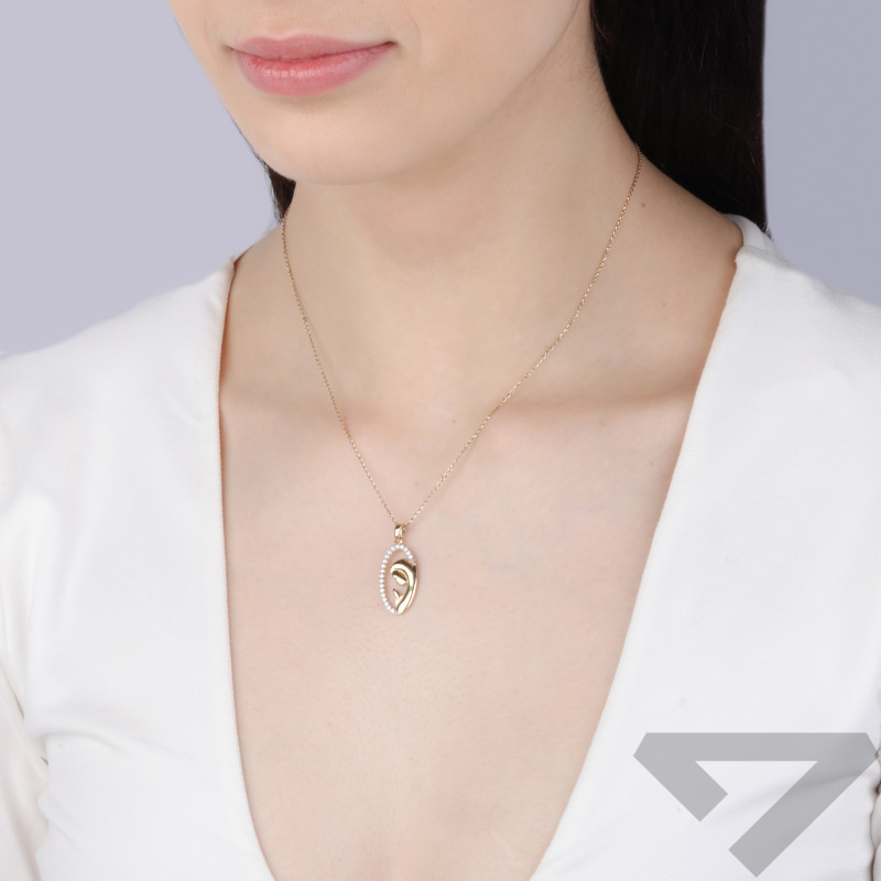 Medalik złoty Główka Matki Boskiej w owalu