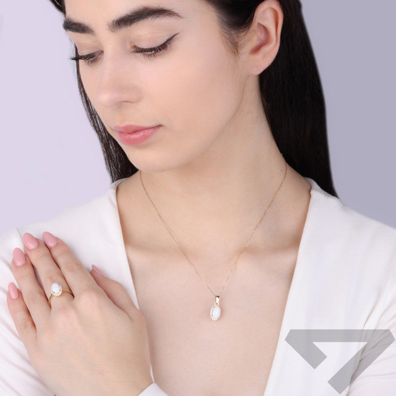 Zawieszka złota z opalem i cyrkoniami