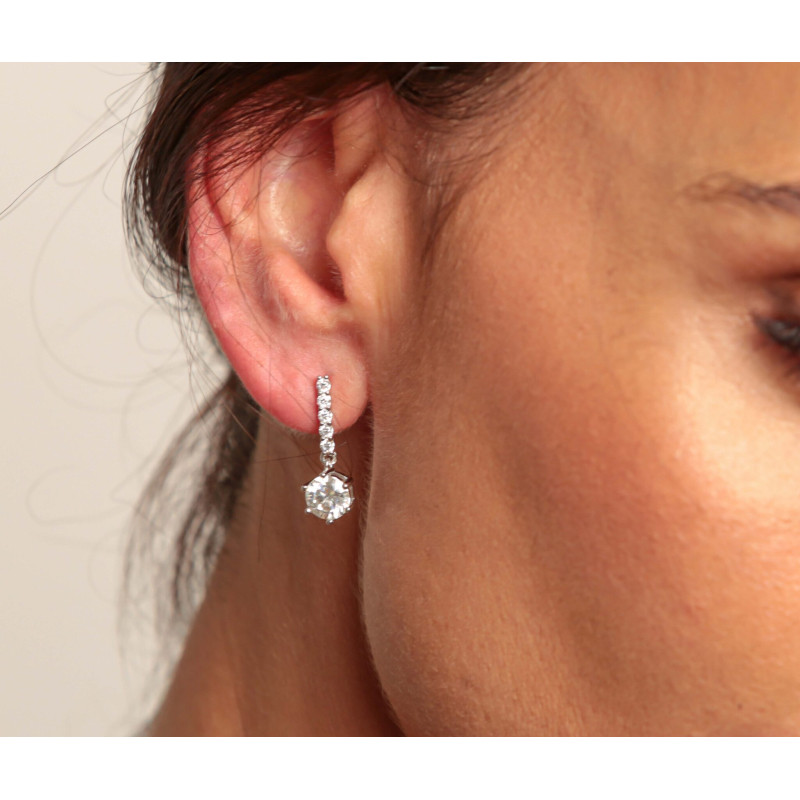 Kolczyki srebrne wiszące z moissanitami