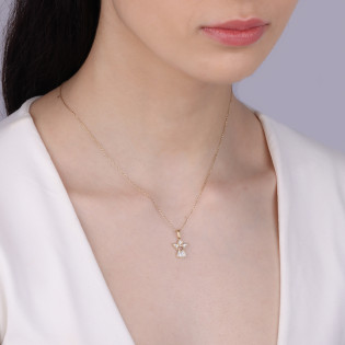 Medalik złoty anioł z sercem i cyrkoniami próba 375