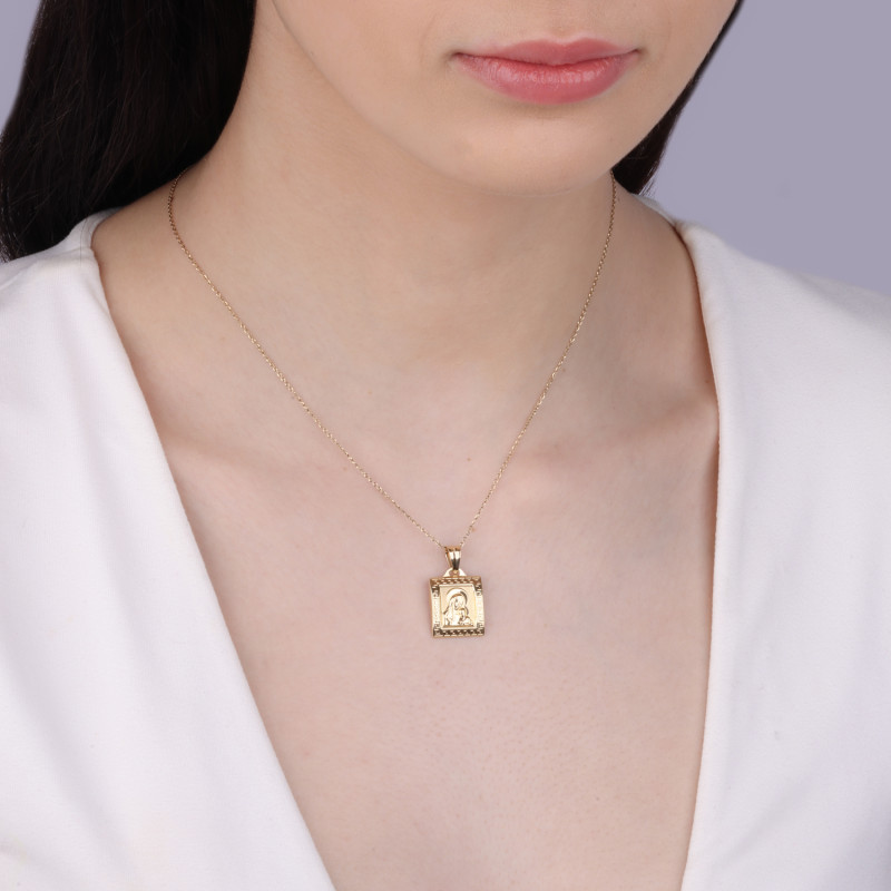 Medalik złoty Matka Boska z Dzieciątkiem w kwadracie próba 585