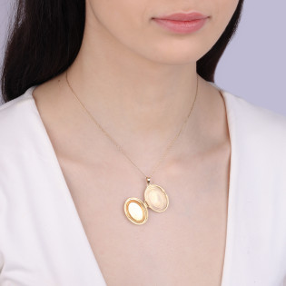 Medalik złoty puzderko z Niepokalaną