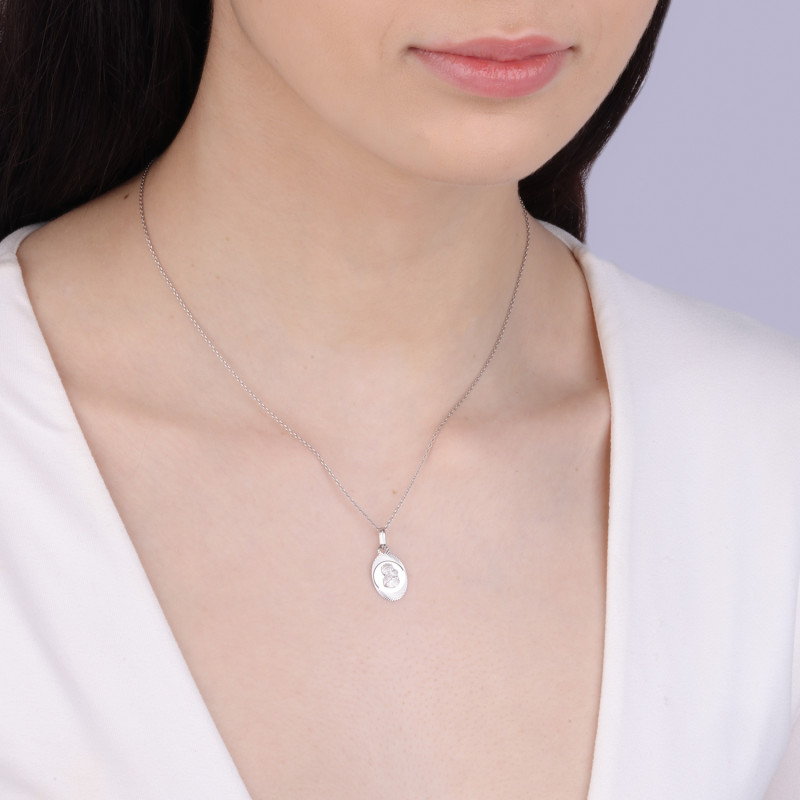 Medalik białe złoto Matka Boska Częstochowska w owalu próba 585