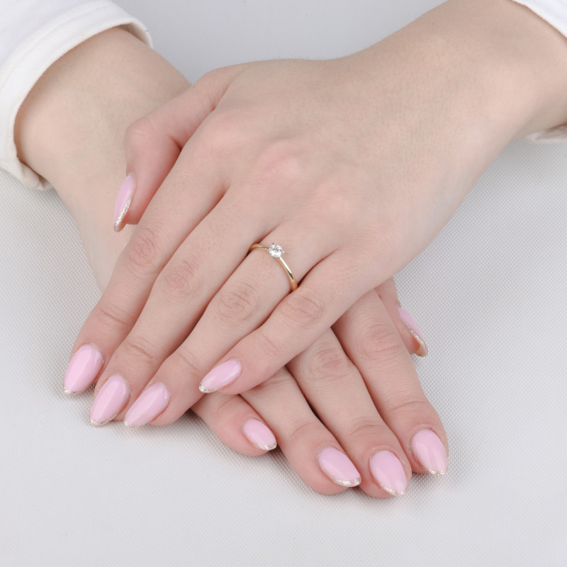 Pierścionek zaręczynowy Soliter z diamentem 0,13 ct próba 585